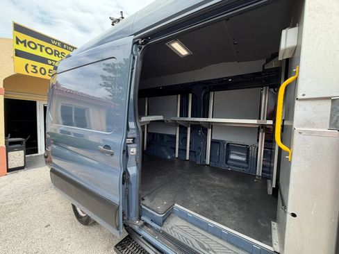 Used 2020 Ford Transit 250 148 High Roof Extended RWD image 8