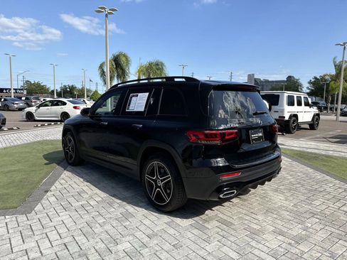 Certified 2023 Mercedes-Benz GLB 250 image 4