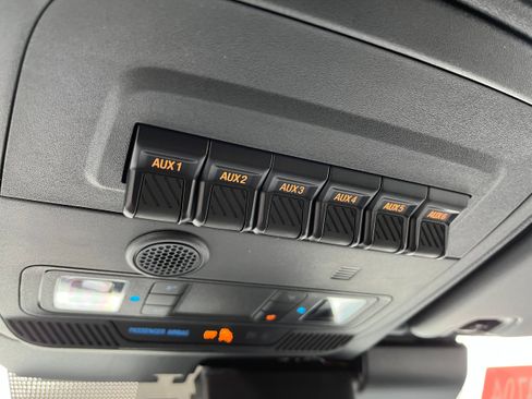 New 2026 Ford Bronco Badlands w/ Sasquatch Package image 19