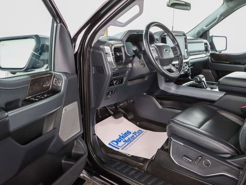 Used 2023 Ford F150 Lariat w/ Equipment Group 502A High image 3