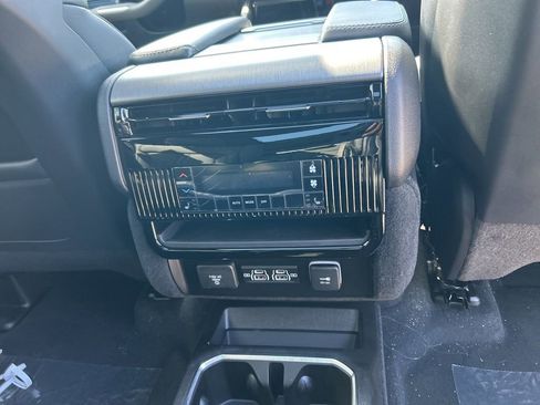 New 2026 Jeep Grand Wagoneer L Limited w/ Premium Group II image 29