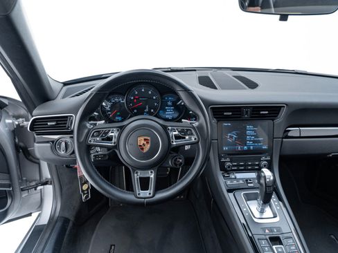 Certified 2018 Porsche 911 Carrera T image 19