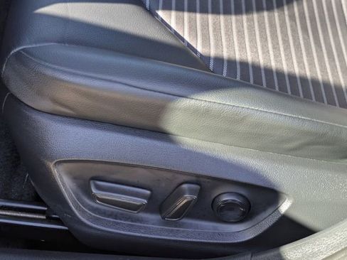 Used 2024 Toyota Camry SE image 24