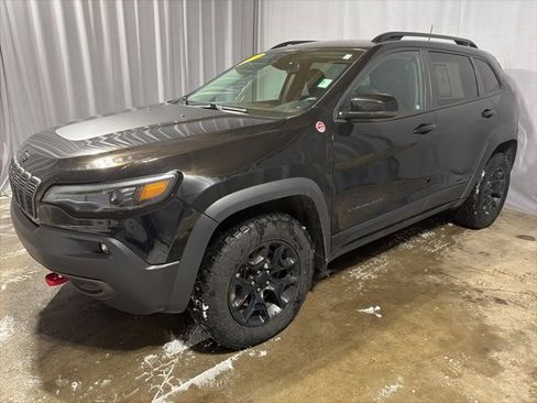 Used 2022 Jeep Cherokee Trailhawk w/ Premium Leather Package image 3