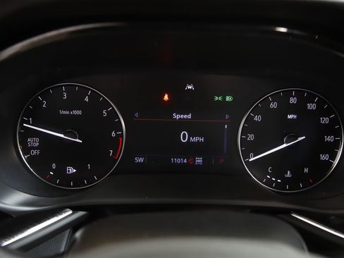 Used 2023 Buick Envision Preferred AWD/4WD image 17