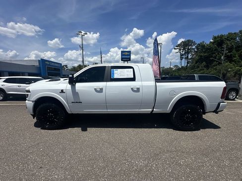 Used 2025 RAM 2500 Limited AWD/4WD image 13