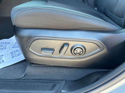 Used 2024 Jeep Grand Cherokee Laredo X w/ Luxury Tech Group I AWD/4WD image 62