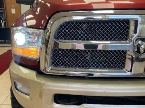 Used 2014 RAM 2500 Longhorn w/ Convenience Group AWD/4WD image 9