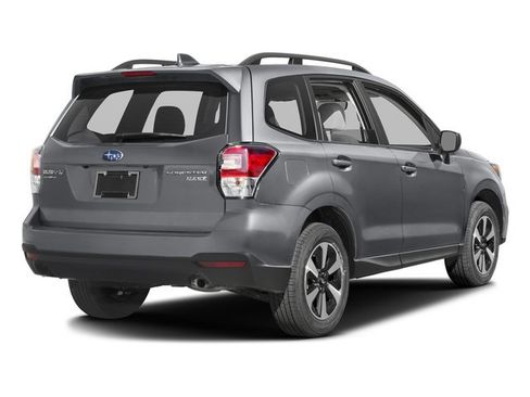 Used 2017 Subaru Forester 2.5i Premium w/ Popular Package #2A AWD/4WD image 2
