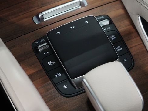 Certified 2024 Mercedes-Benz GLE 350 4MATIC image 27