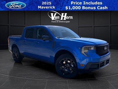 New 2025 Ford Maverick Lariat w/ Black Appearance Package