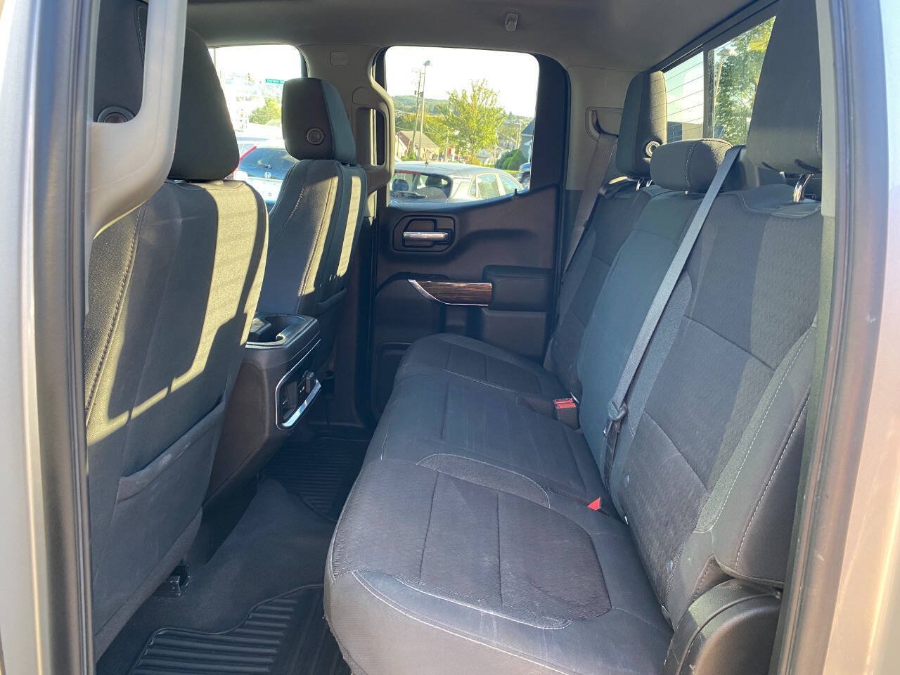 Used 2020 GMC Sierra 1500 Elevation w/ Elevation Value Package AWD/4WD image 23