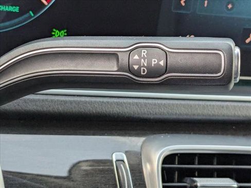 Used 2020 Mercedes-Benz GLS 450 4MATIC image 12
