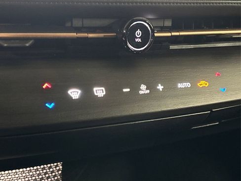 Used 2023 Nissan Ariya ENGAGE image 31