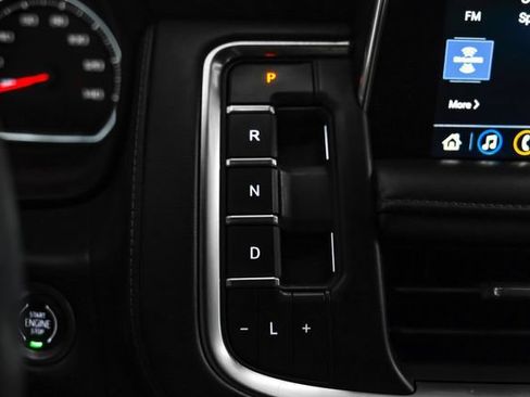 Used 2021 Chevrolet Tahoe Z71 AWD/4WD image 25