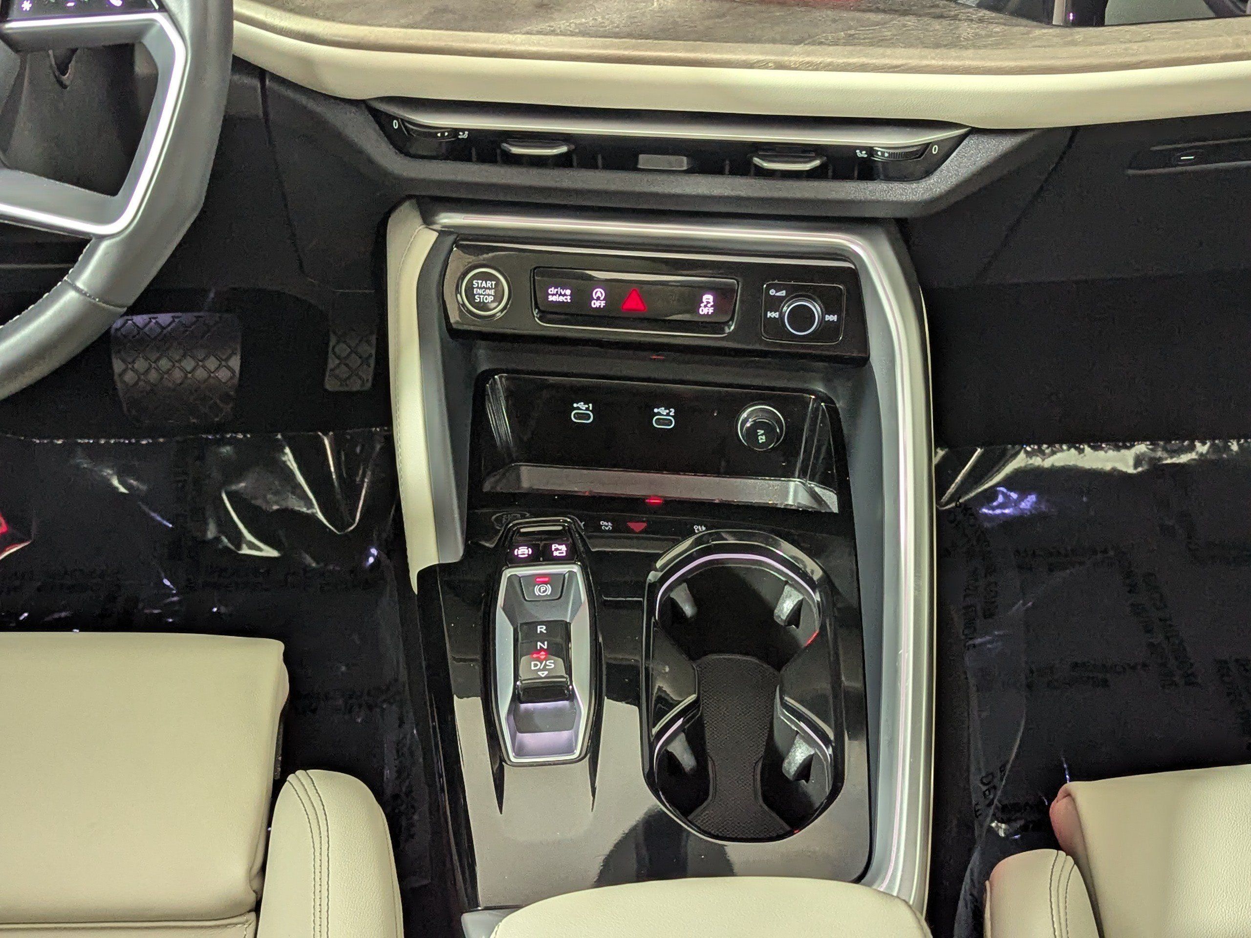Certified 2025 Audi Q5 Premium w/ Premium Plus AWD/4WD image 15