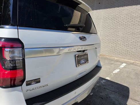 Used 2021 Ford Expedition Platinum RWD image 13