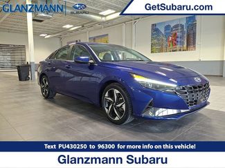 Used 2023 Hyundai Elantra Limited w/ Preferred Accessory Package video 1