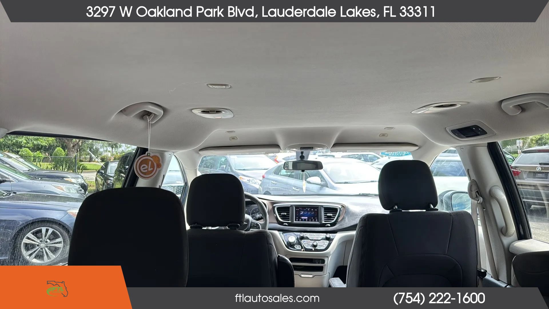Used 2018 Chrysler Pacifica LX FWD image 27