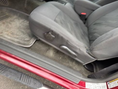 Used 2005 Chevrolet Colorado LS AWD/4WD image 5