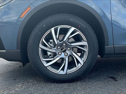 New 2026 Lincoln Corsair Premiere image 12