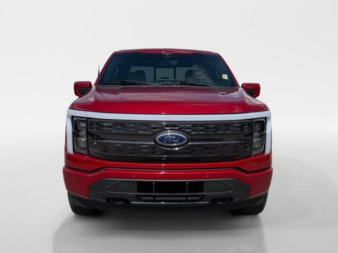 Used 2023 Ford F150 Lightning Platinum AWD/4WD image 8