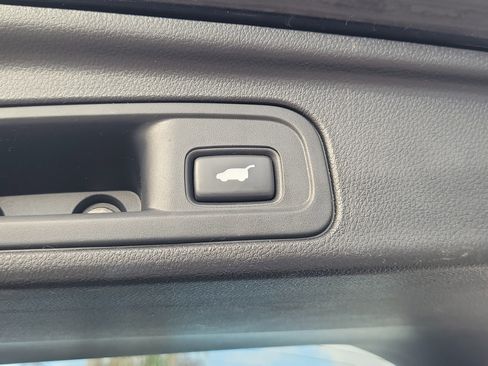 Used 2018 Honda Pilot EX-L image 18