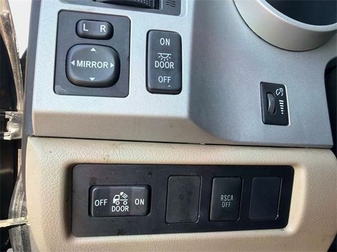 Used 2007 Toyota Tundra SR5 image 28