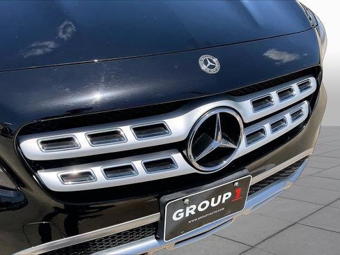 Used 2018 Mercedes-Benz GLA 250 w/ Premium Package image 29