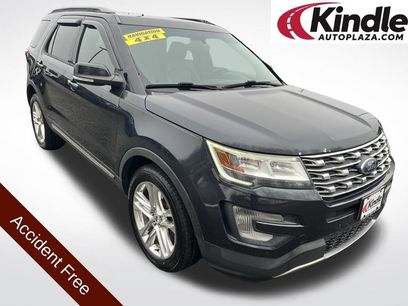 Used 2017 Ford Explorer XLT w/ Equipment Group 202A