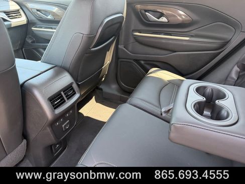 Used 2023 GMC Terrain Denali w/ Denali Premium Package AWD/4WD image 19