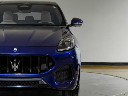 Used 2023 Maserati Grecale Modena AWD/4WD image 46