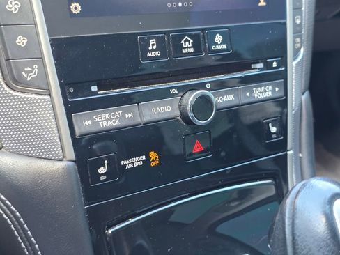 Used 2015 INFINITI Q50 Premium w/ Navigation Package RWD image 28