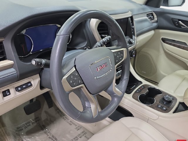 Used 2021 GMC Acadia Denali w/ Denali Technology Package AWD/4WD image 14