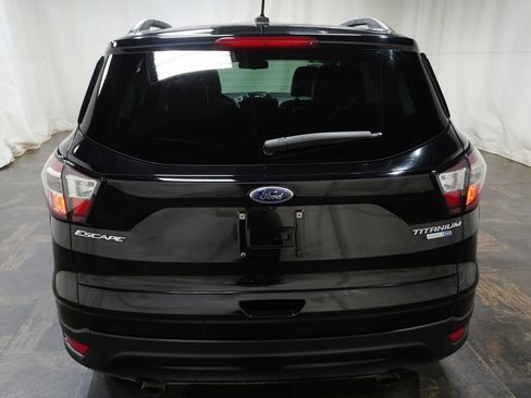 Used 2017 Ford Escape Titanium image 5