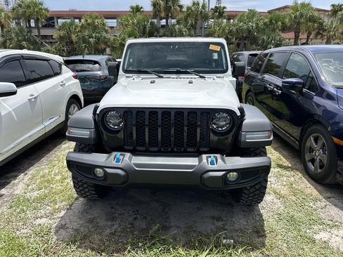 Used 2023 Jeep Wrangler Unlimited AWD/4WD image 6