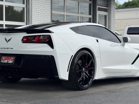 Used 2014 Chevrolet Corvette Stingray Coupe RWD image 3