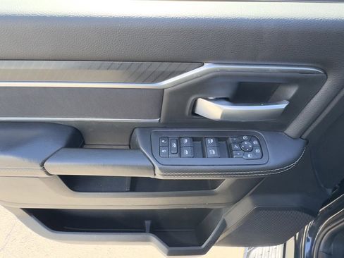 Used 2025 RAM 2500 Big Horn image 10