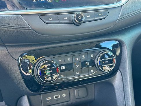 Used 2023 Buick Encore GX Select image 16