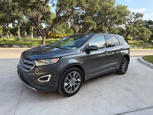 Used 2017 Ford Edge Titanium w/ Equipment Group 301A FWD image 1