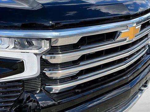 Certified 2024 Chevrolet Silverado 1500 High Country image 27