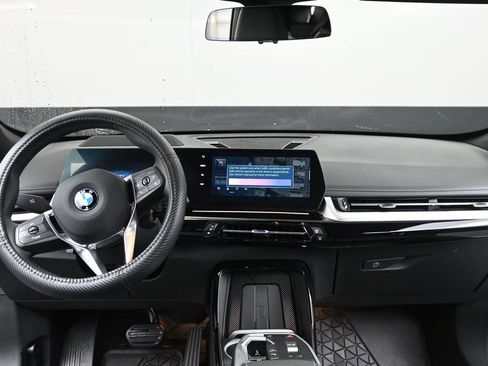 Used 2024 BMW X1 xDrive28i w/ Technology Package AWD/4WD image 12
