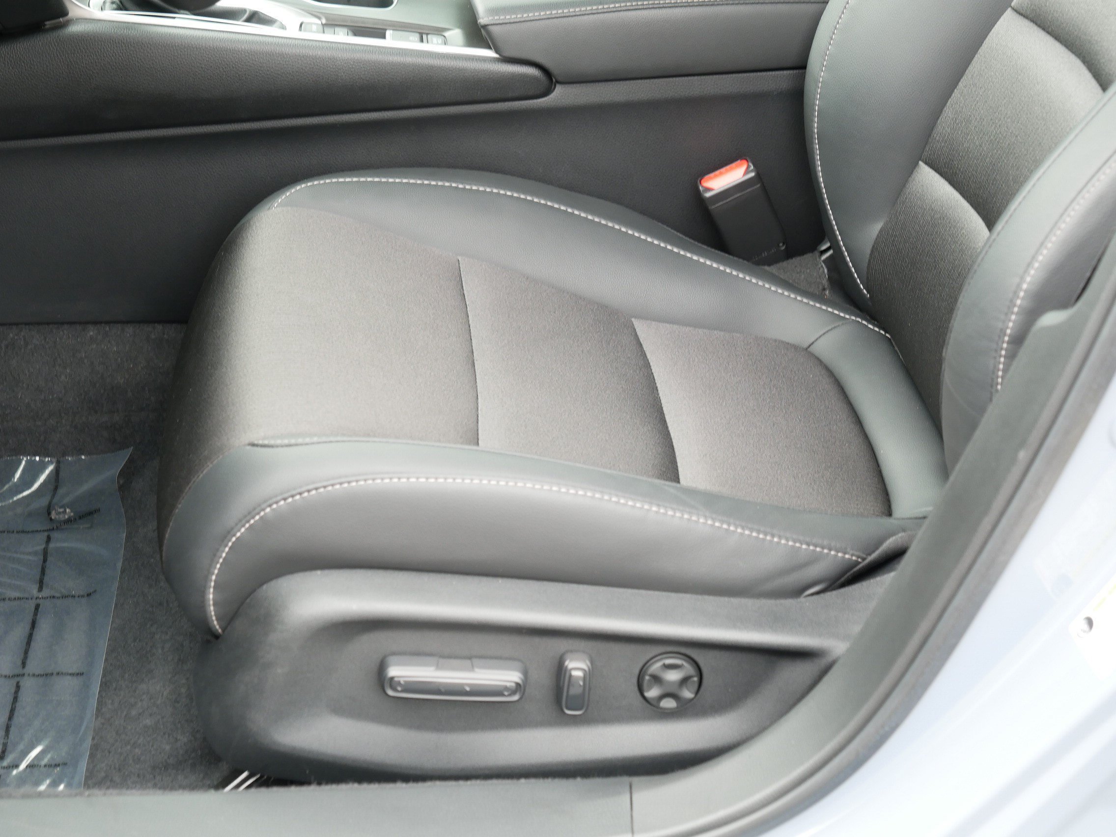Used 2022 Honda Accord Sport image 13