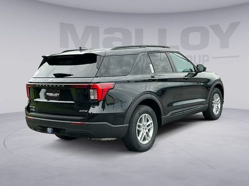 Used 2026 Ford Explorer Active AWD/4WD image 5