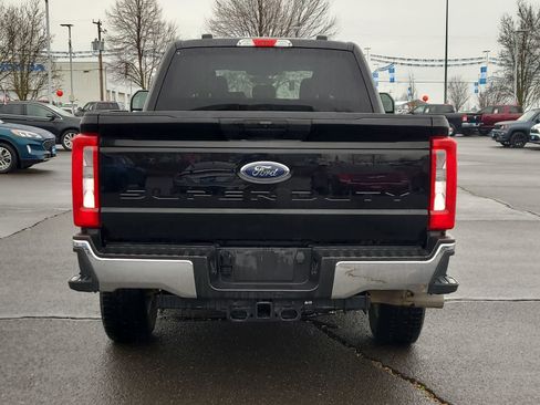 Used 2024 Ford F250 XLT w/ FX4 Off-Road Package image 13