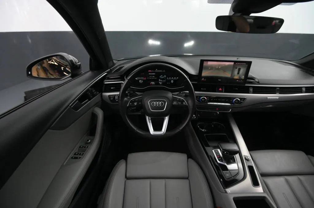 Used 2022 Audi A4 2.0T Premium Plus w/ Premium Plus Package AWD/4WD image 36