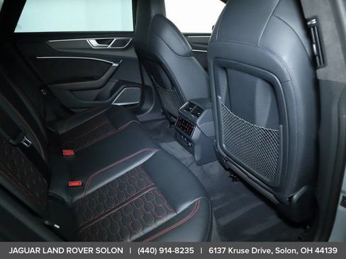 Used 2021 Audi RS 7 Sportback w/ Carbon Optic Package AWD/4WD image 32