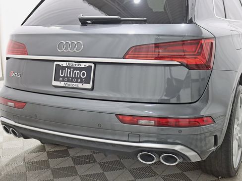 Used 2024 Audi SQ5 Premium w/ 21" Wheel Package AWD/4WD image 13
