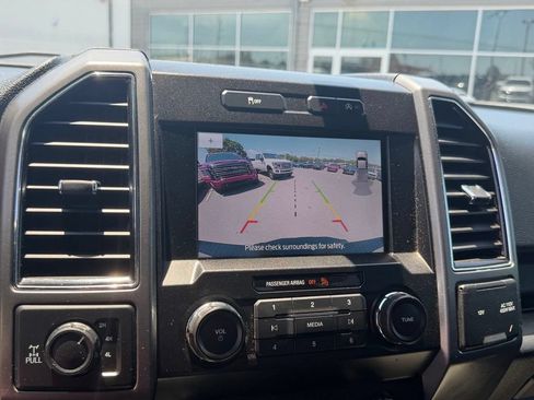 Used 2019 Ford F150 XLT w/ Equipment Group 302A Luxury AWD/4WD image 23