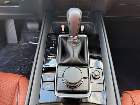 New 2025 MAZDA CX-50 AWD 2.5 Turbo w/ Weather Package image 17